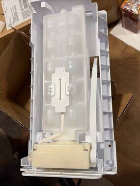 K1944385 ice maker Hisense BRAND NEW OEM